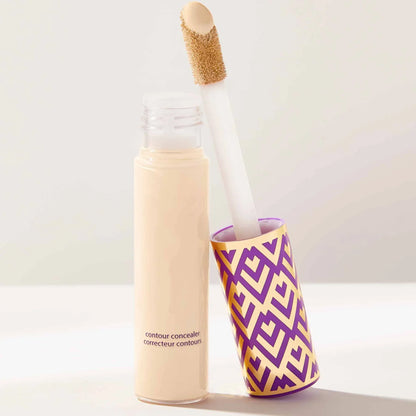 Base Correctora Líquida Tarte Cobertura Total, Resistente al Agua y Control de Brillo para Todo Tipo de Piel