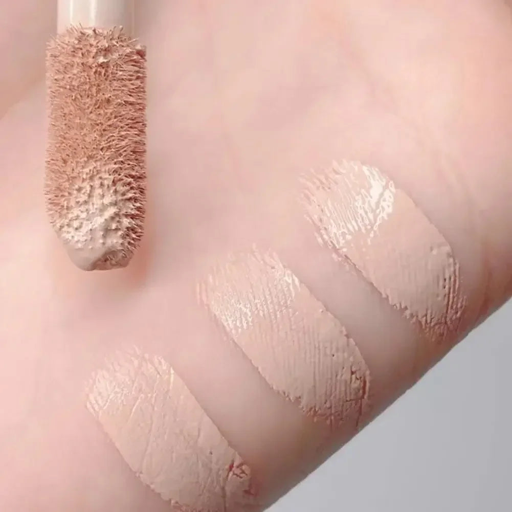 Base Correctora Líquida Tarte Cobertura Total, Resistente al Agua y Control de Brillo para Todo Tipo de Piel