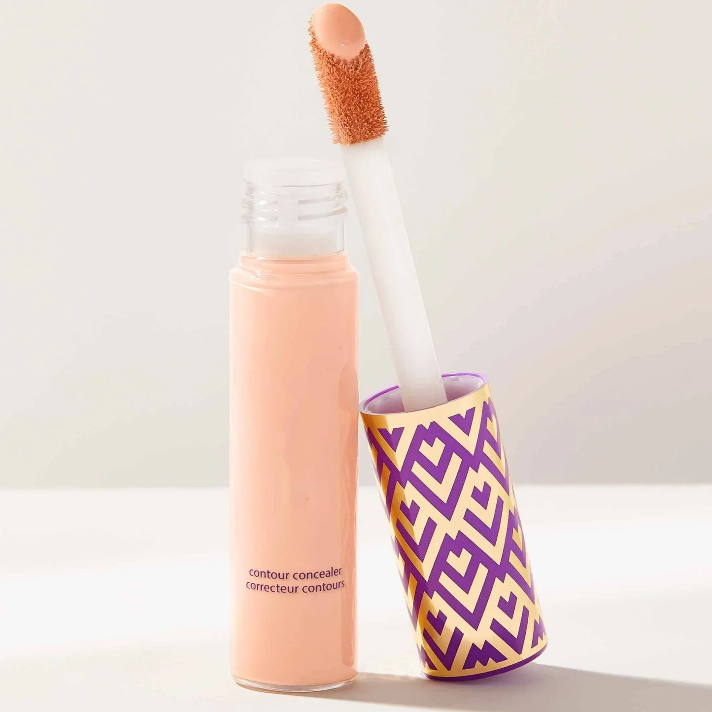 Base Correctora Líquida Tarte Cobertura Total, Resistente al Agua y Control de Brillo para Todo Tipo de Piel