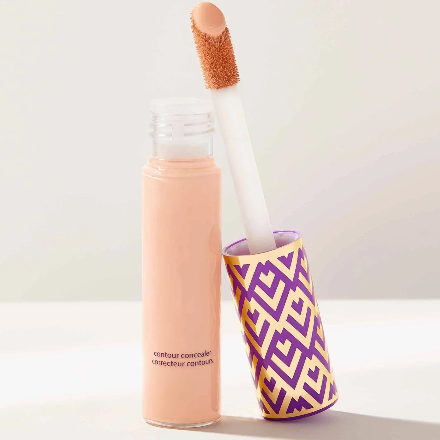 Base Correctora Líquida Tarte Cobertura Total, Resistente al Agua y Control de Brillo para Todo Tipo de Piel